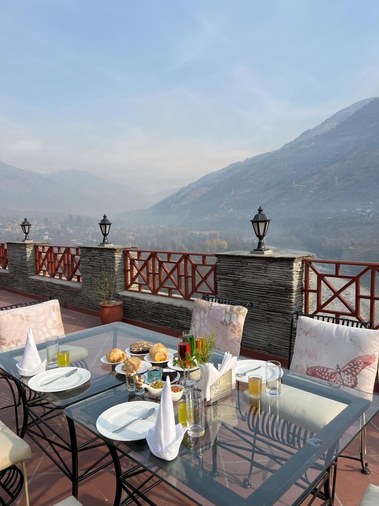 Regenta Inn By Riverside Manali Εξωτερικό φωτογραφία