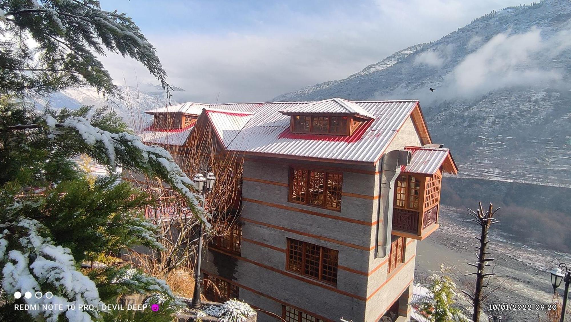 Regenta Inn By Riverside Manali Εξωτερικό φωτογραφία